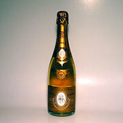 220px-Louis_Roederer_Cristal_Champagne.jpg