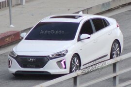 Hyundai-IONIQ-foto-spia-21-12-2015-4-1024x683.jpg