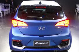 Hyundai-HB20-R-Spec-rear-at-the-2014-Sao-Paulo-International-Motor-Show-1024x682.jpeg