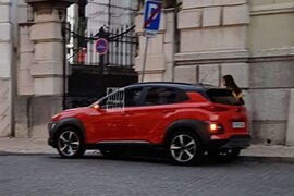 hyundai-kona-sans-camo-1-e1494345967192.jpg