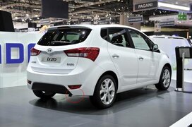 130311-hyundai-ix20-large.jpg