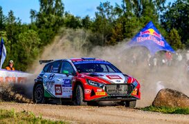 ERC-Delfi-Rally-Estonia-liidrid-Paddon-Kennard.jpg